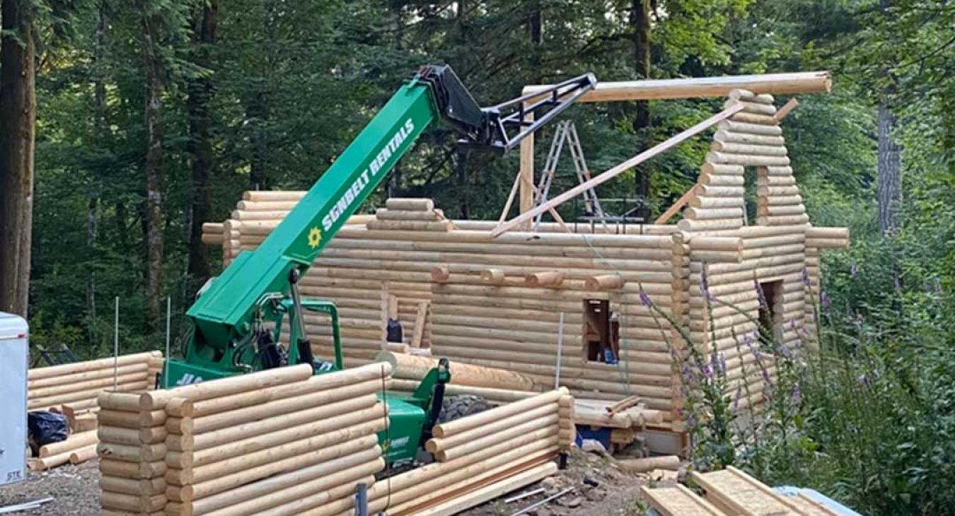 Island Park Log Cabin Builder