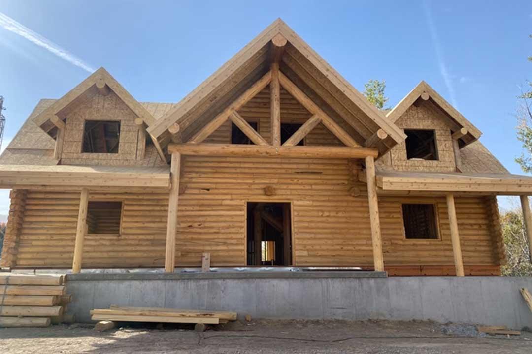 Island Park Log Cabin Builder