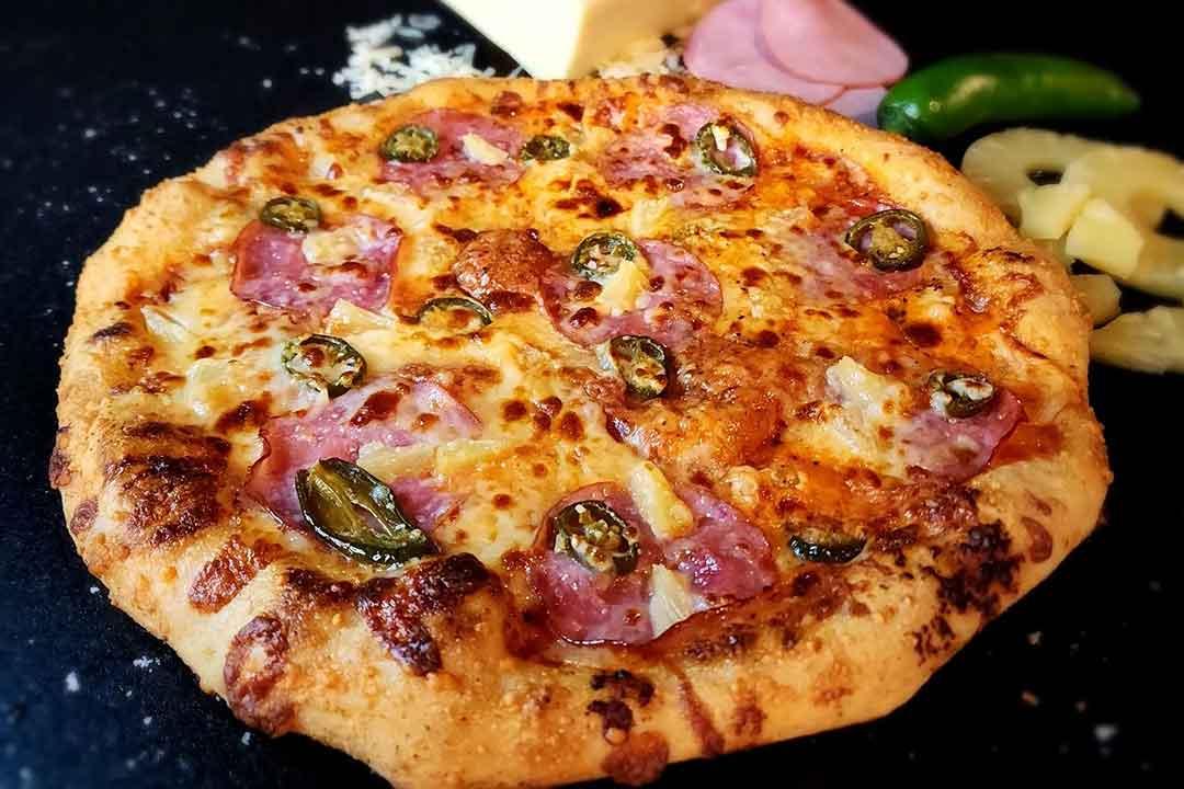 Blue Buffalo Resort Pizza