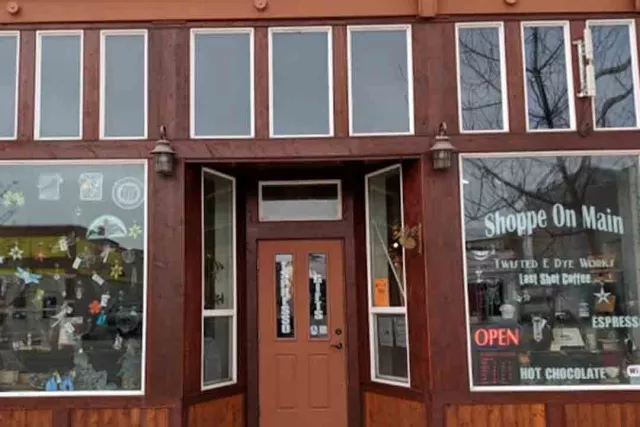 Shoppe On Main